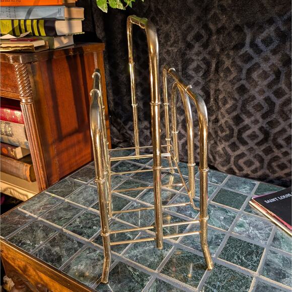 Vintage MCM Polished Brass Faux Bamboo Magazine Rack or Blanket Wood Book Holder - Picture 4 of 8